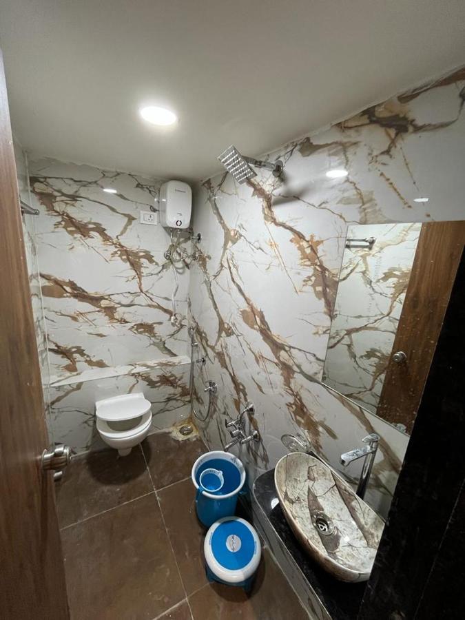 Hotel Palak Villa アーメダバード エクステリア 写真
